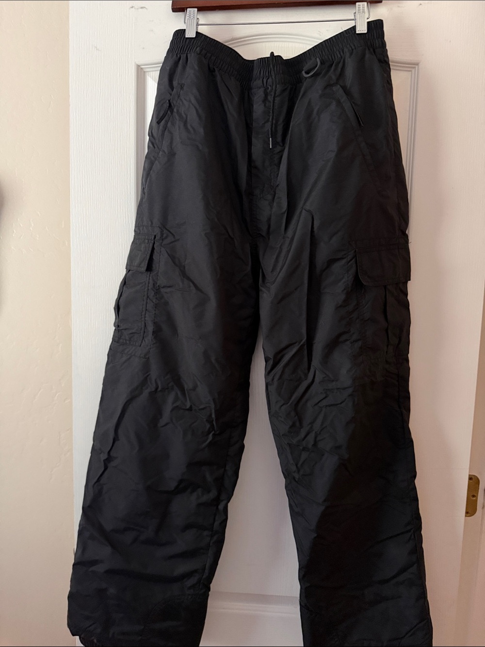 Men's Black Cargo Pants with Elastic Waist and Side Pockets